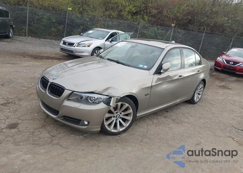 2009 BMW 328I xDrive z USA, uszkodzony, nr VIN WBAPK53599A643674